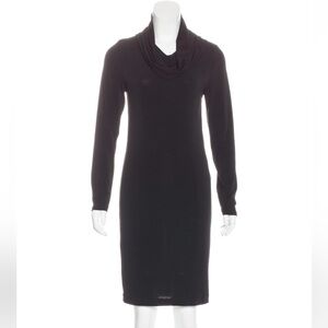 ALICE + OLIVIA Knee-Length Dress medium